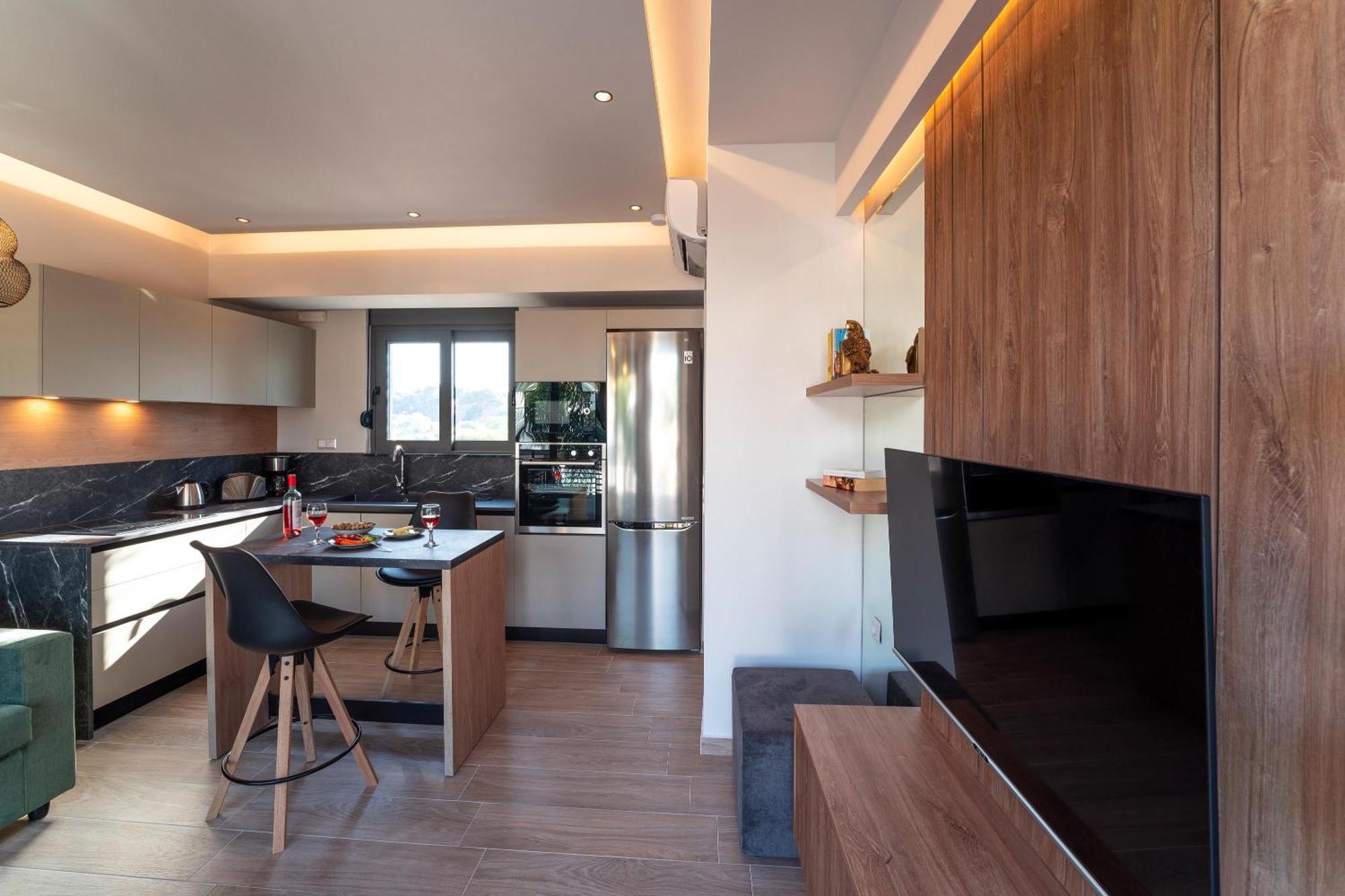 Palmeral Luxury Suites Kremasti  Room photo
